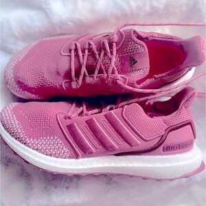 ADIDAS: Ultraboost 1.0 Shoes. Size: 8.5
Color: Pink Strata /Shadow Red